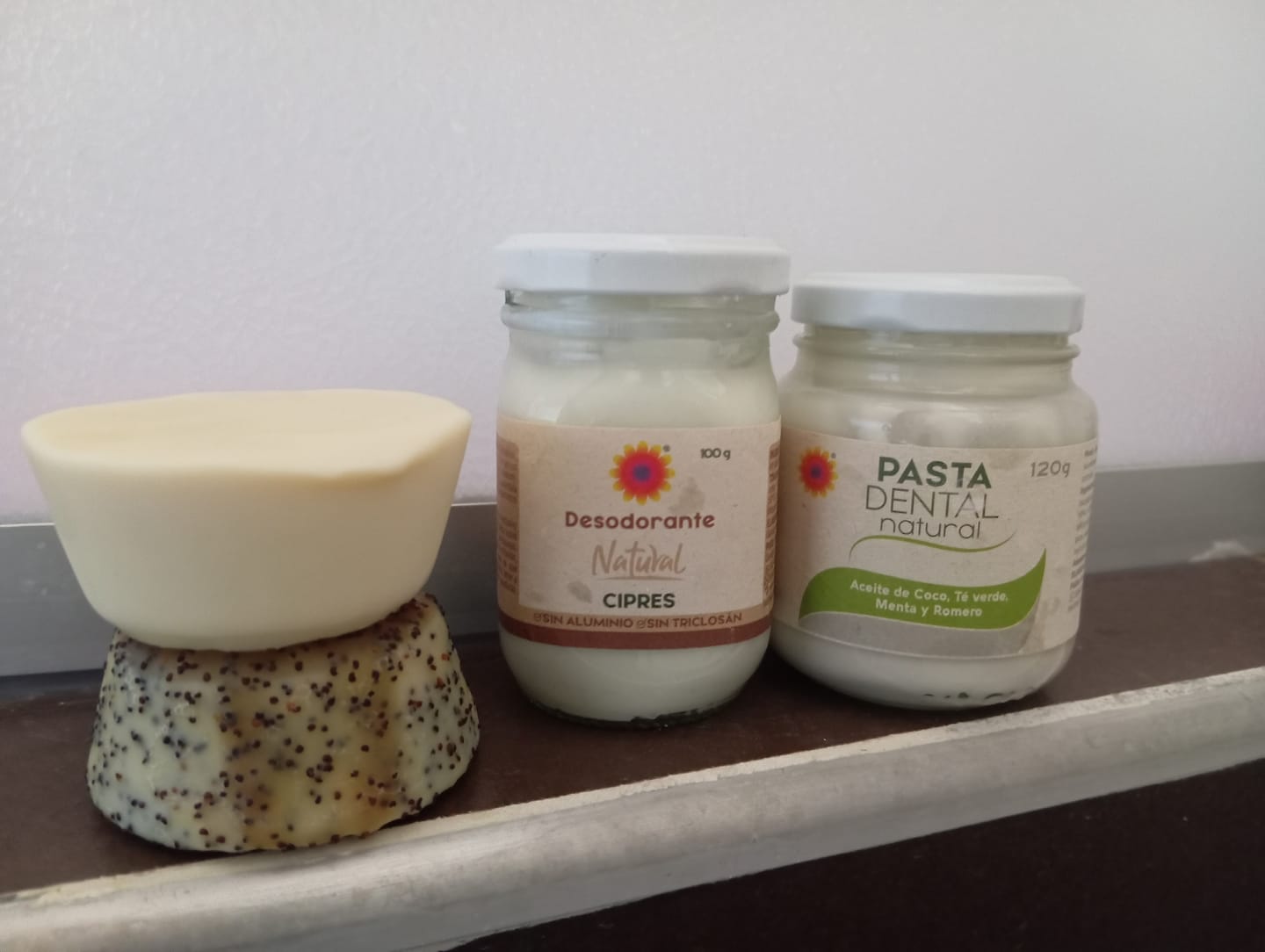Customer photo review of Desodorante natural sin aluminio