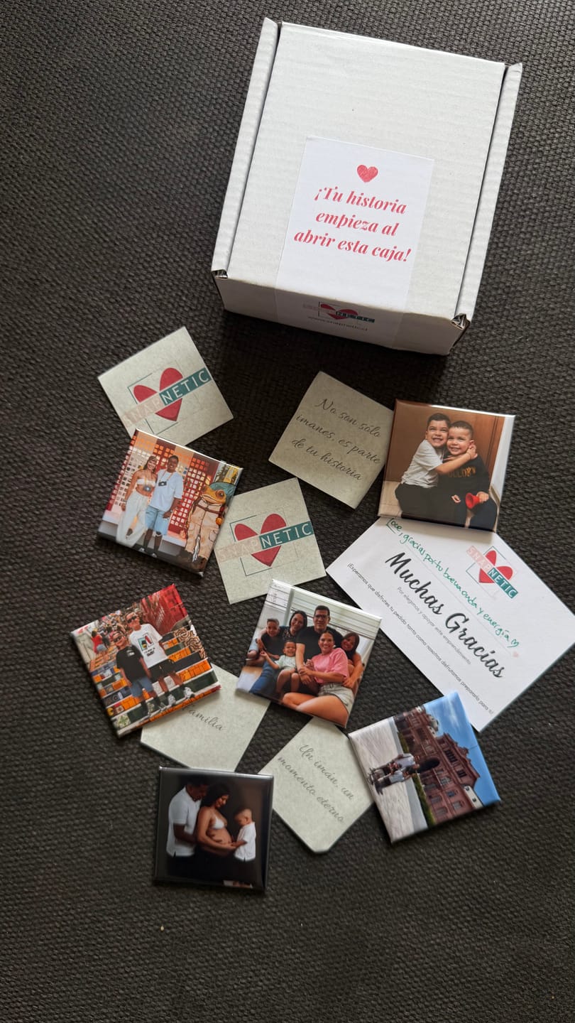 Customer photo review of Pack 6 Imanes personalizados Cuadrados