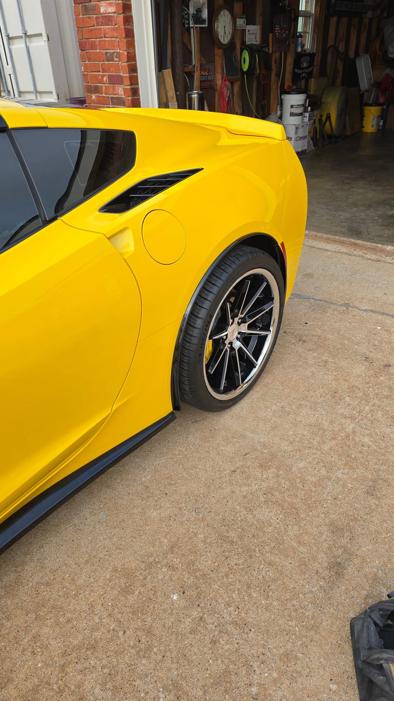 Customer photo review of Corvette C7 Base Rear Quarter Extension
