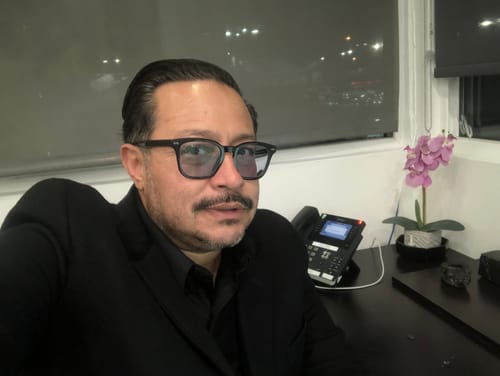 Customer photo review of Holden O