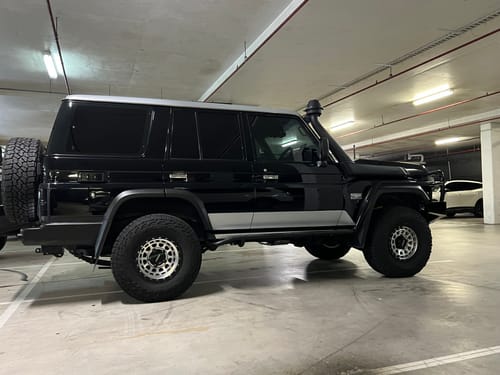 Customer photo review of Clear/Crystal Front Corner Indicator Lights to suit Toyota LandCruiser 70 Series (09/2023+)