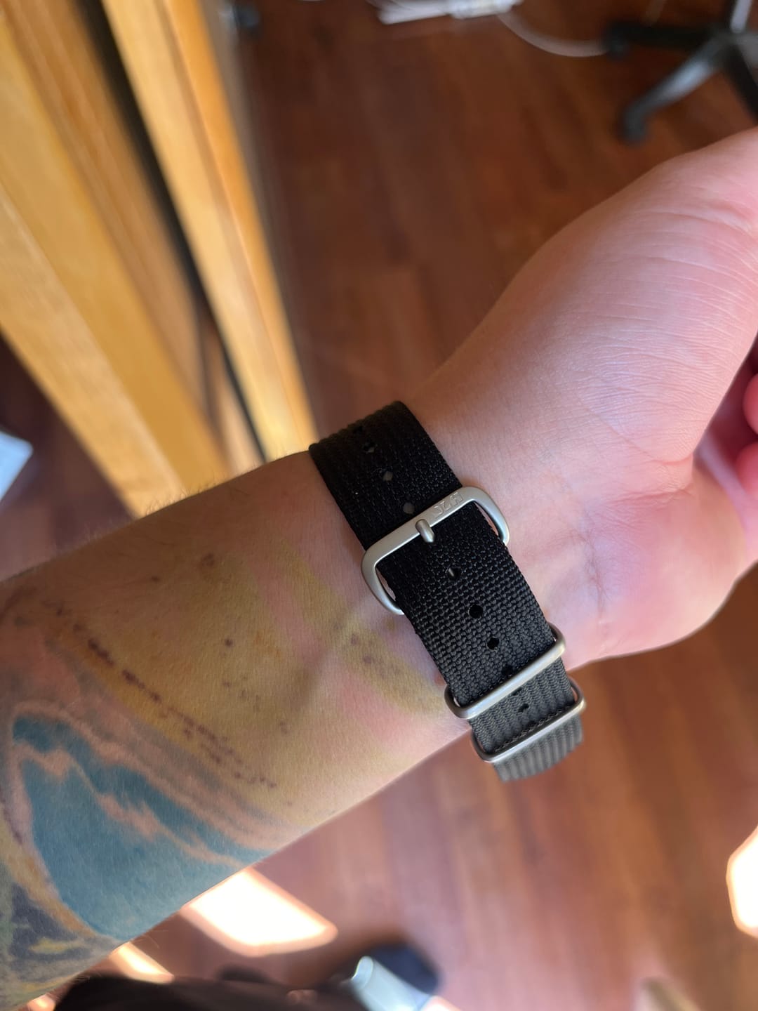 Customer photo review of Correa Nato Dando La Hora Negro