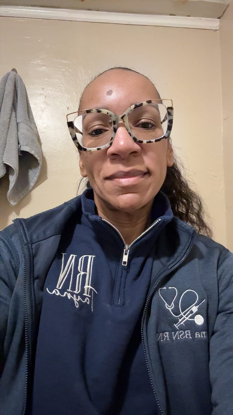 Customer photo review of Personalized 1/4 zip  Sweatshirt with Tall Certification  - Unisex Sizing