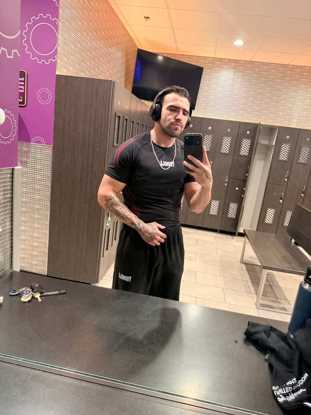 Customer photo review of 4067 - Gothic Compression Tees