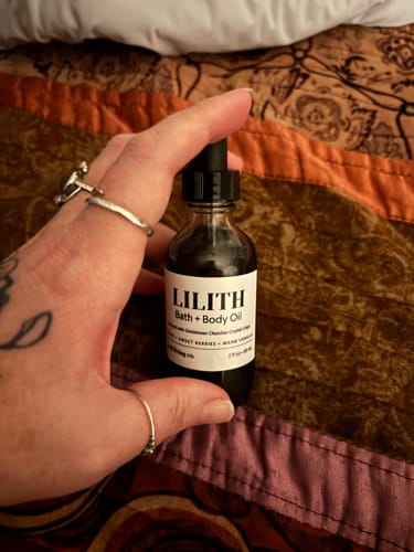 Customer photo review of LILITH Bath & Body Oil