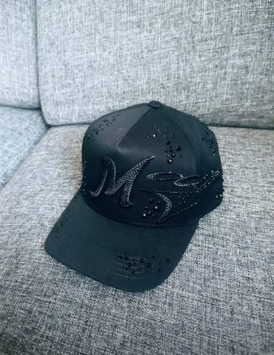Customer photo review of 31 hats x el mago total black