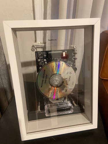 Customer photo review of M1 Music Frame CD Player