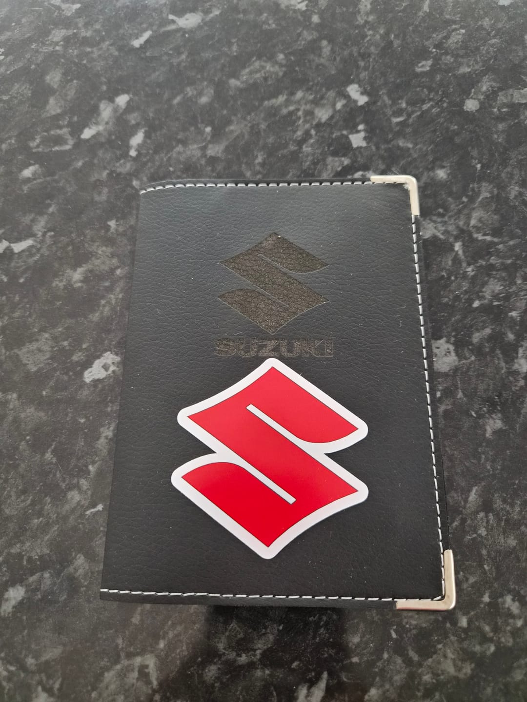 Customer photo review of Porte Carte Grise Suzuki