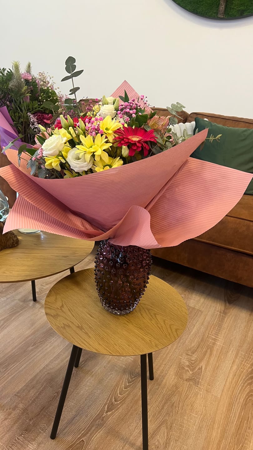 Customer photo review of Oválná Hobnail Váza Underlay Violet