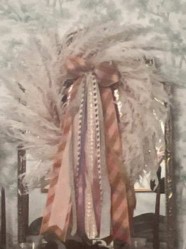 Customer photo review of Pampas Grass Wreath 36"
