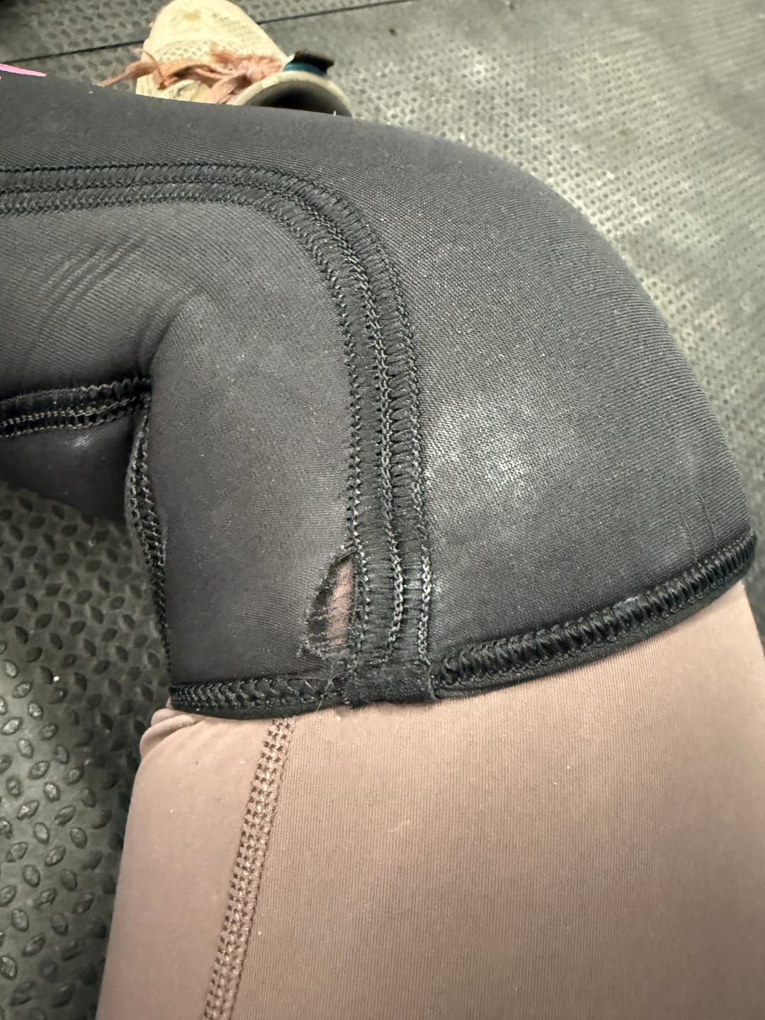 Customer photo review of Reversible Knee Sleeves - Pink