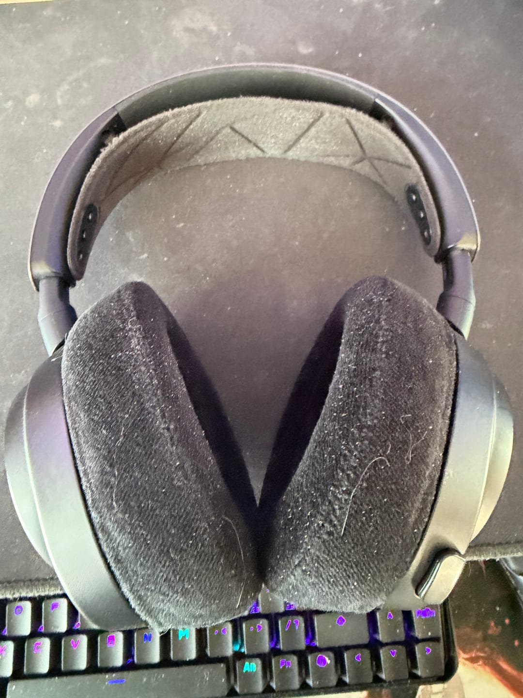 Customer photo review of Nova Pro Wireless & Nova Elite Earpads - WC StealthZ