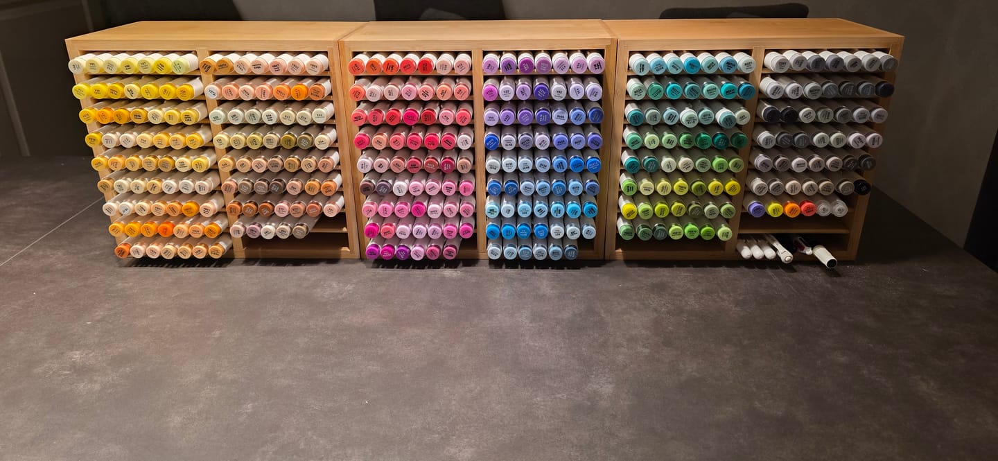 Customer photo review of Ohuhu Bamboo Marker Organizer (Europe Only)
