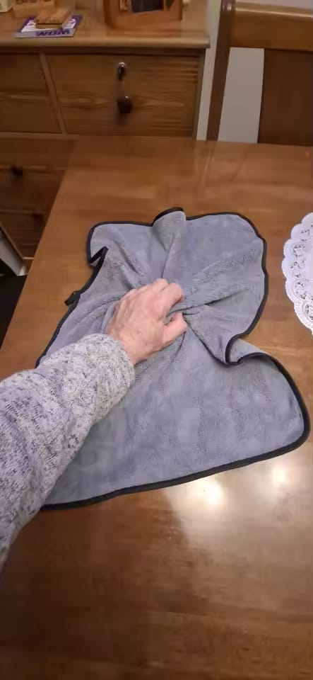 Customer photo review of Ultra Drying Towel XXL – Extra Thick & Ultra Absorbent Premium Microfiber