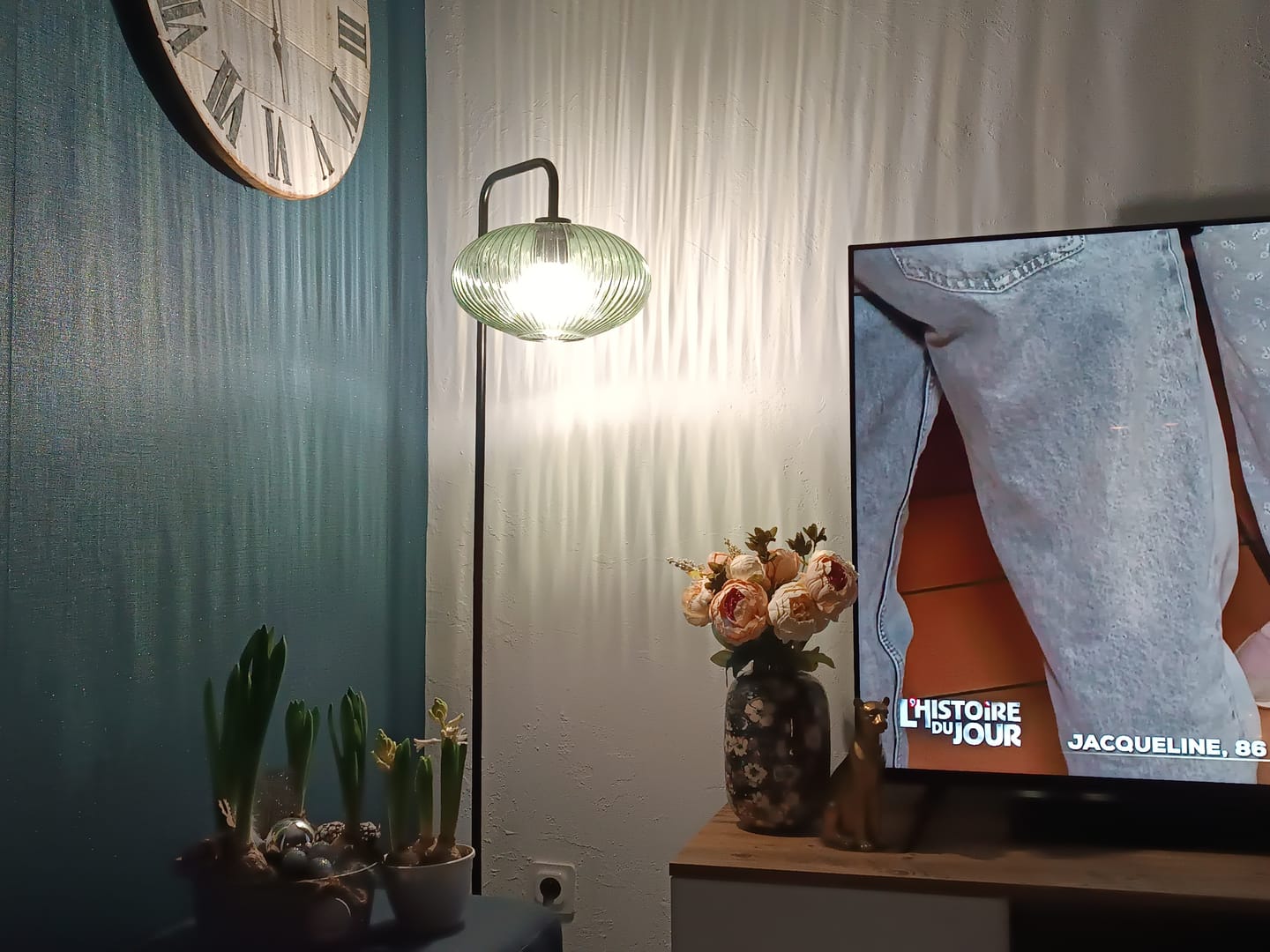 Customer photo review of Lampadaire en verre vintage CRISTALI | A personnaliser
