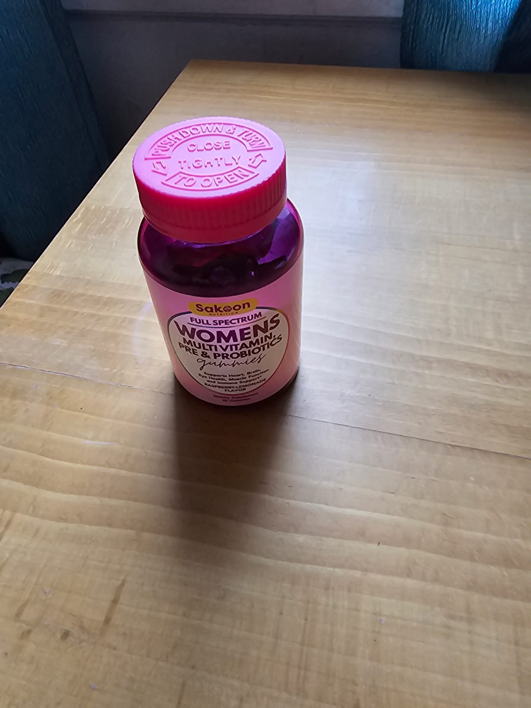 Customer photo review of Women’s Multivitamin Gummies with Beauty, Energy & Digestive Support