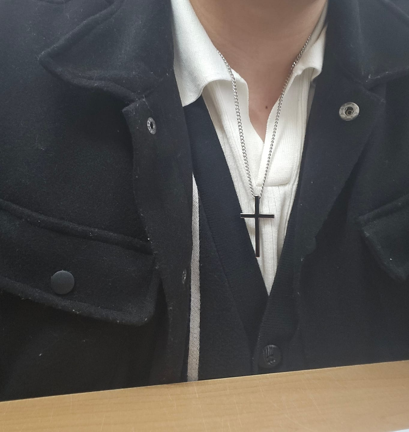 Customer photo review of Collar Cruz Slim - Acero Inox.