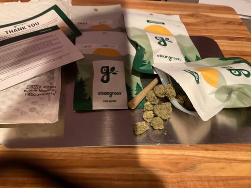 Customer photo review of White Runtz