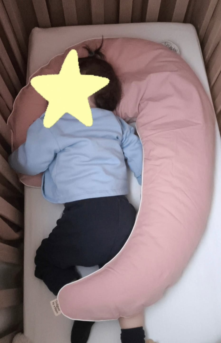 Customer photo review of ALMOHADA LUNA®️ 🌙 Ayuda a dormir solitos! Ideal para peques con muchos despertares