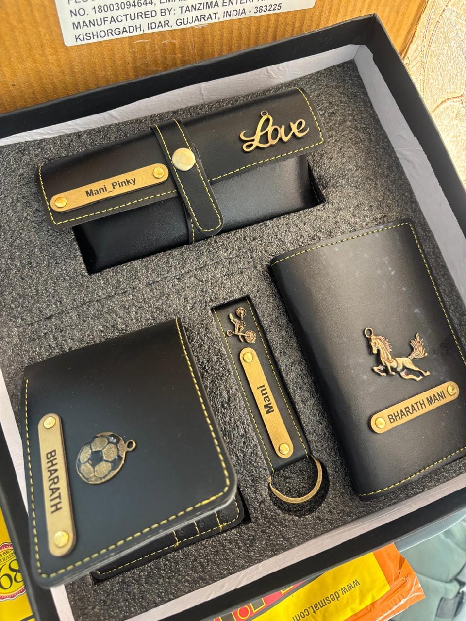 Customer photo review of Deluxe Men's Combo (4Pc's)
