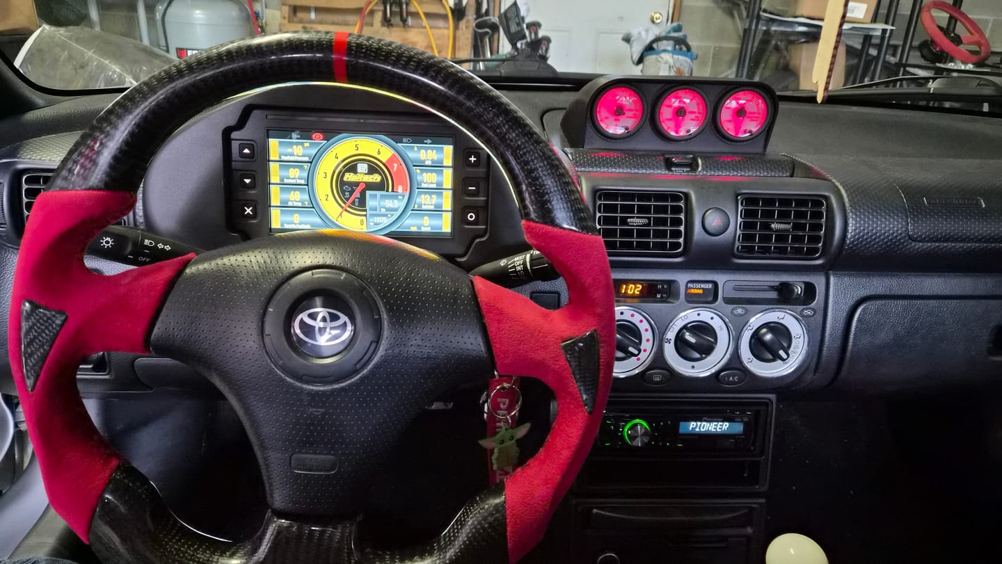 Customer photo review of Toyota MR2 ZZW30 Dash Cluster Mount