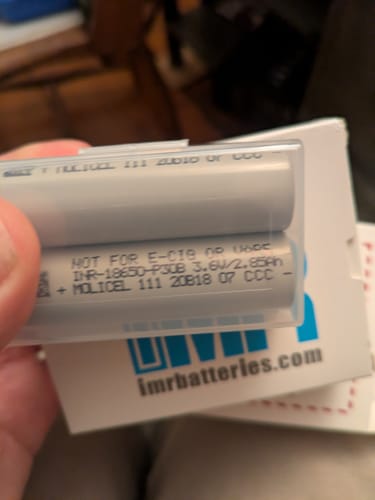 Customer photo review of Molicel P30B 18650 3000mAh 30A Battery