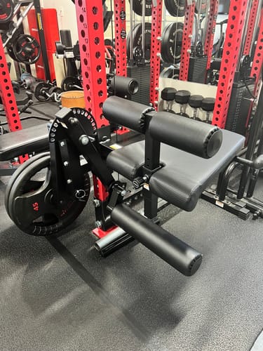 Customer photo review of Rack Mounted Leg Extension and Curl - 3"×3"
