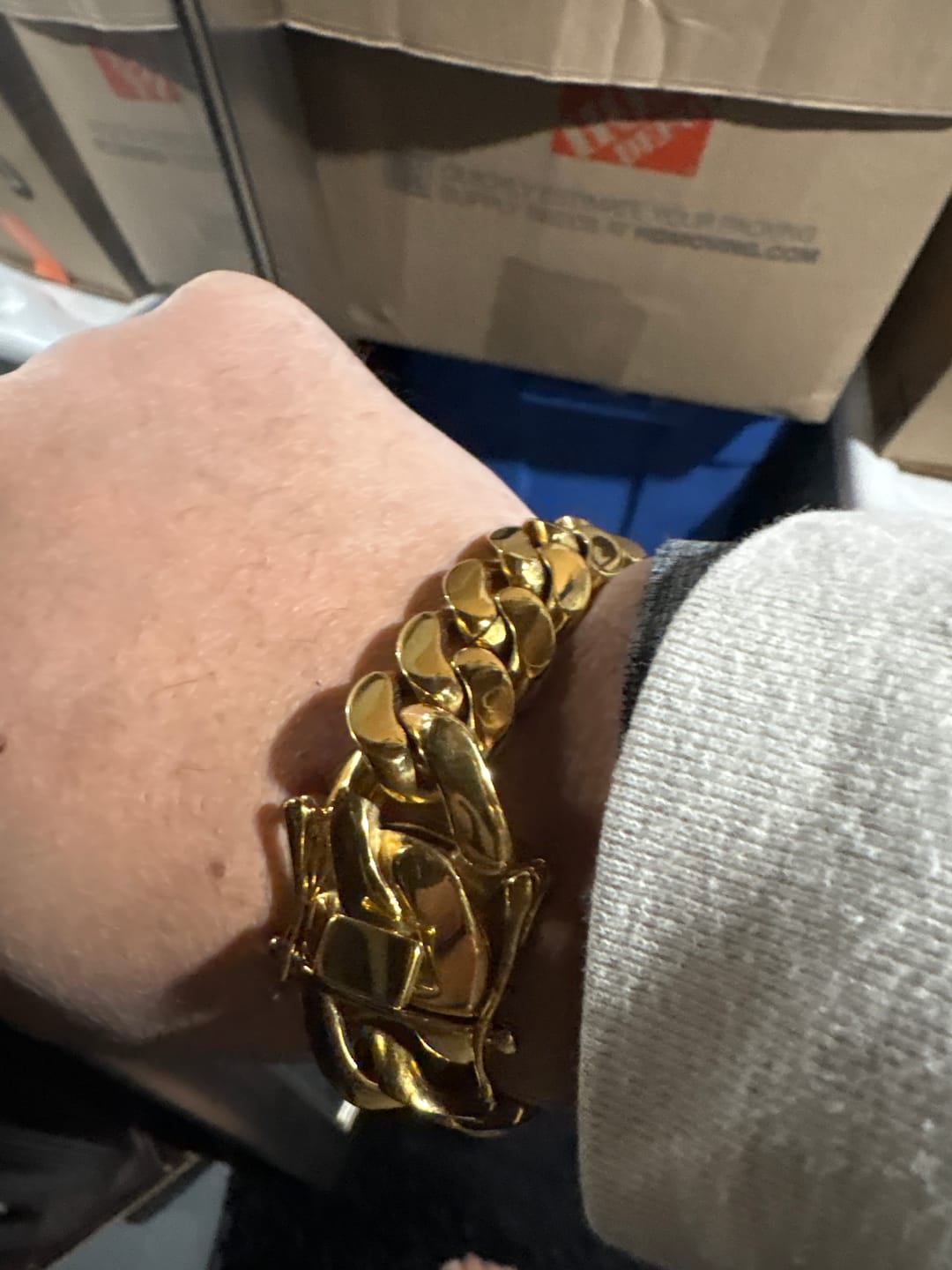 Customer photo review of 10-22mm Solid 18k Gold Plated Miami Cuban Link Chain