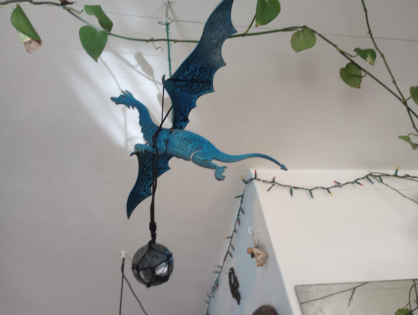 Customer photo review of Dragon's Heart Labradorite Necklace