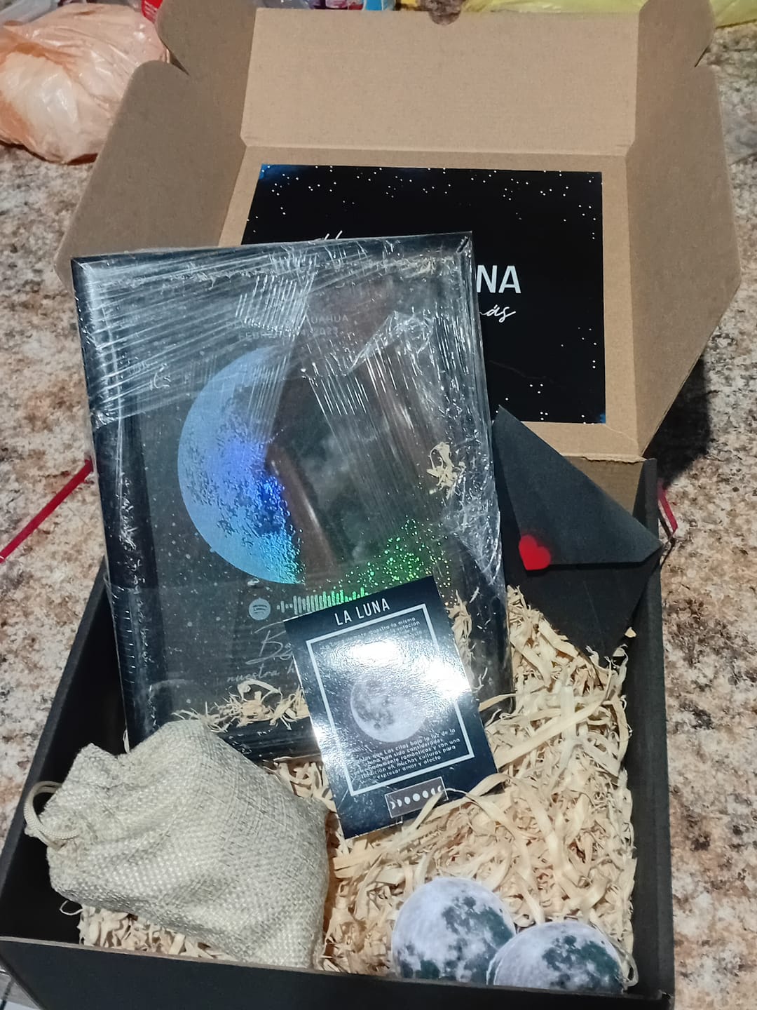 Customer photo review of Gift Box MOONLOVE