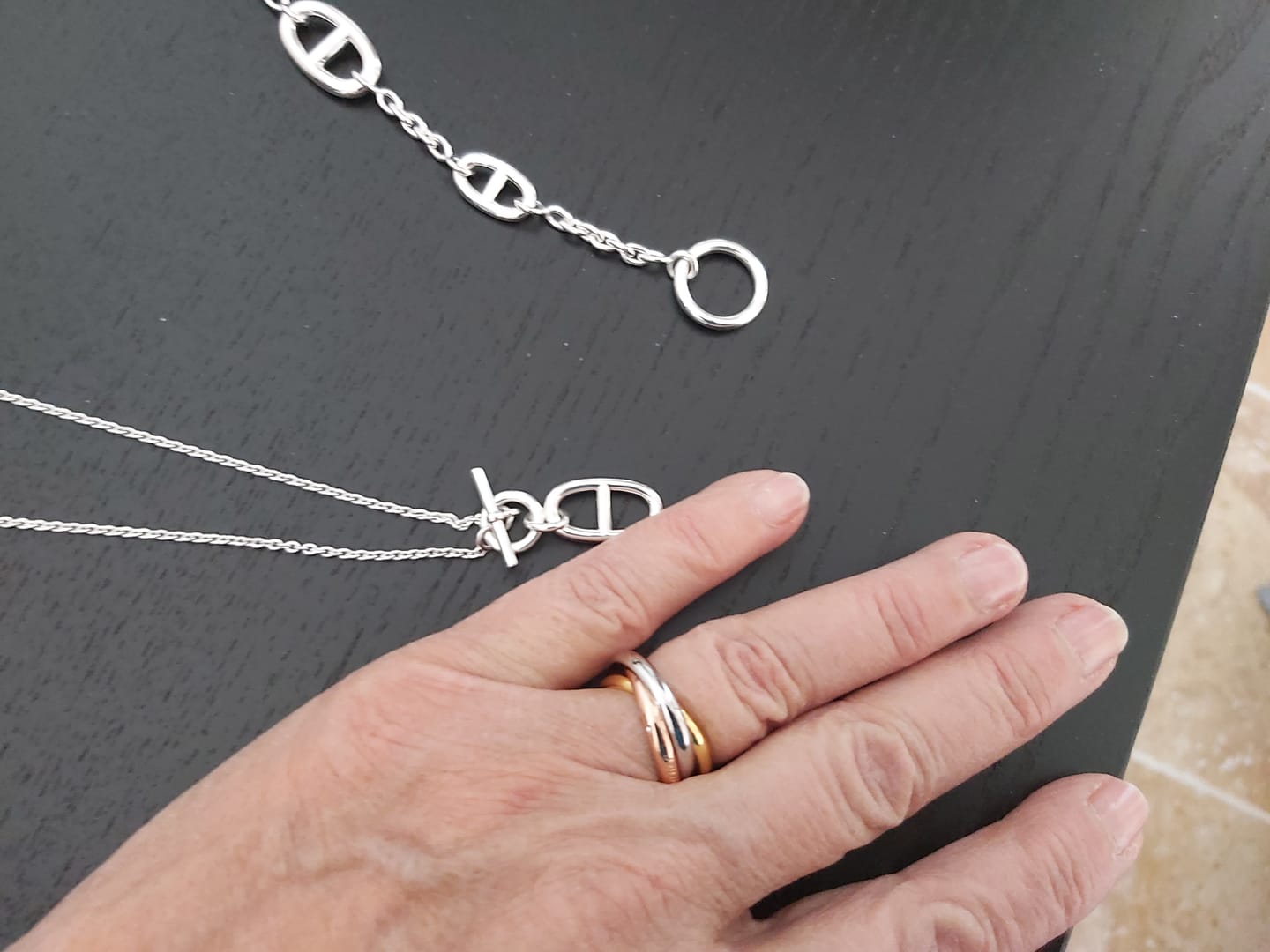 Customer photo review of TRINITY RING GOLD PINK GOLD SILVER
