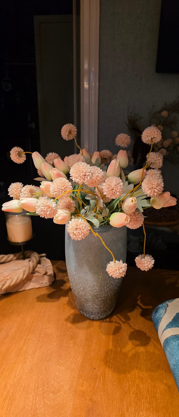 Customer photo review of Tulpen Boeket - Wit (25 stengels)