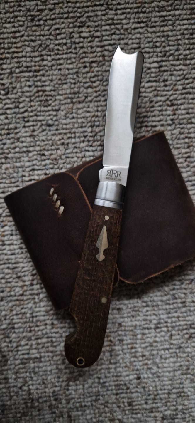 Customer photo review of One Arm Razor - Brown Micarta