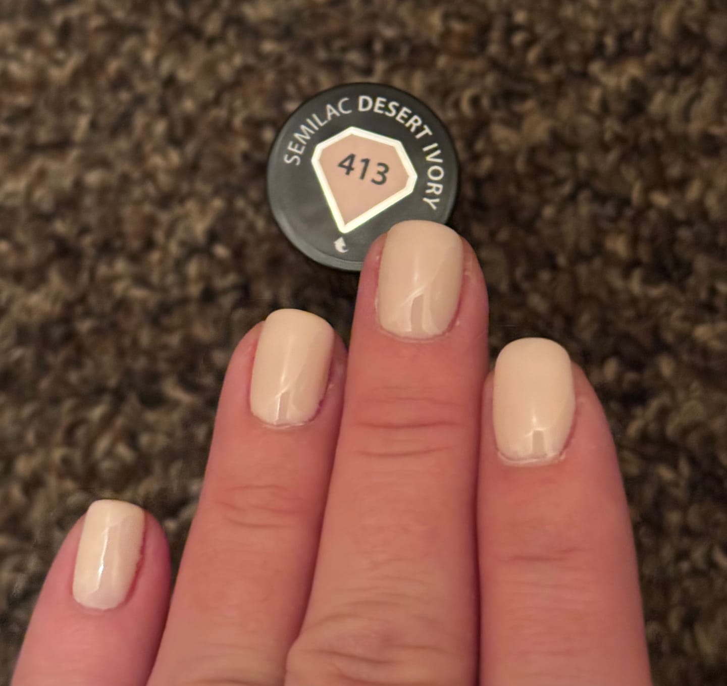Customer photo review of Semilac 413 Desert Ivory UV Gel Polish