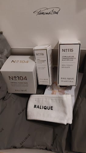 Customer photo review of BOX LONGEVYA – Trattamento Intensivo di Attivazione e Rigenerazione Cutanea