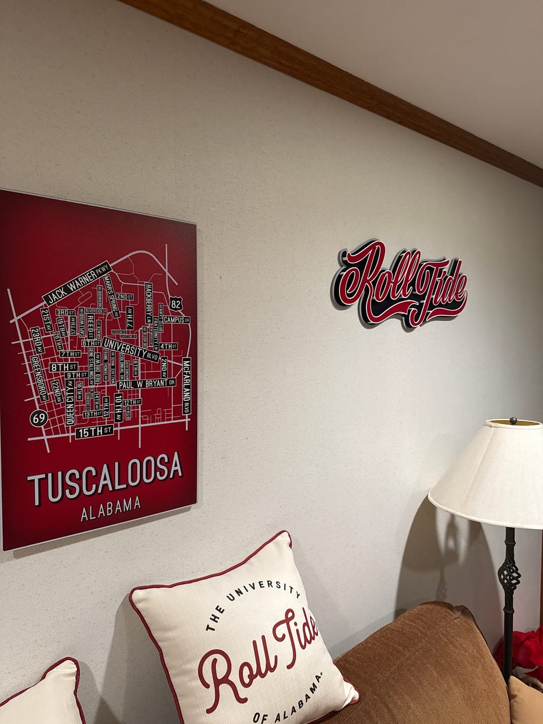 Customer photo review of Alabama Roll Tide Script 3D Metal Wall Art