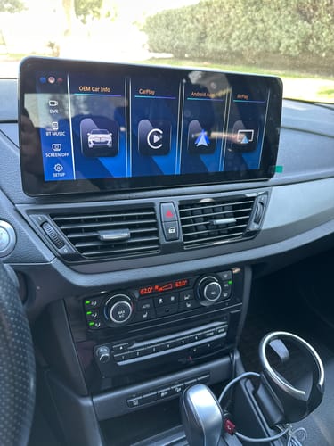 Customer photo review of 12.3'' BMW X1 E84 2009-2015 Linux Wireless Apple CarPlay Android Auto screen
