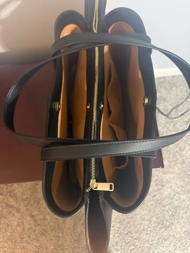 Customer photo review of Paloma Tote Black