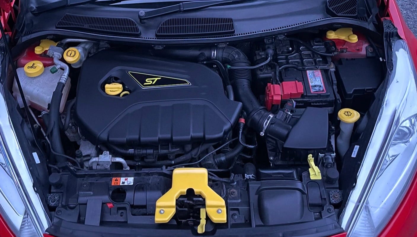 Customer photo review of Proform Bonnet Catch Plate Cover - MK7.5 Fiesta (Plastic Finishes)