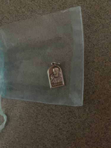Customer photo review of San Padre Pio Tiny Medal 2nd Class Free Relic - St. Father Pio Ex-Indumentis