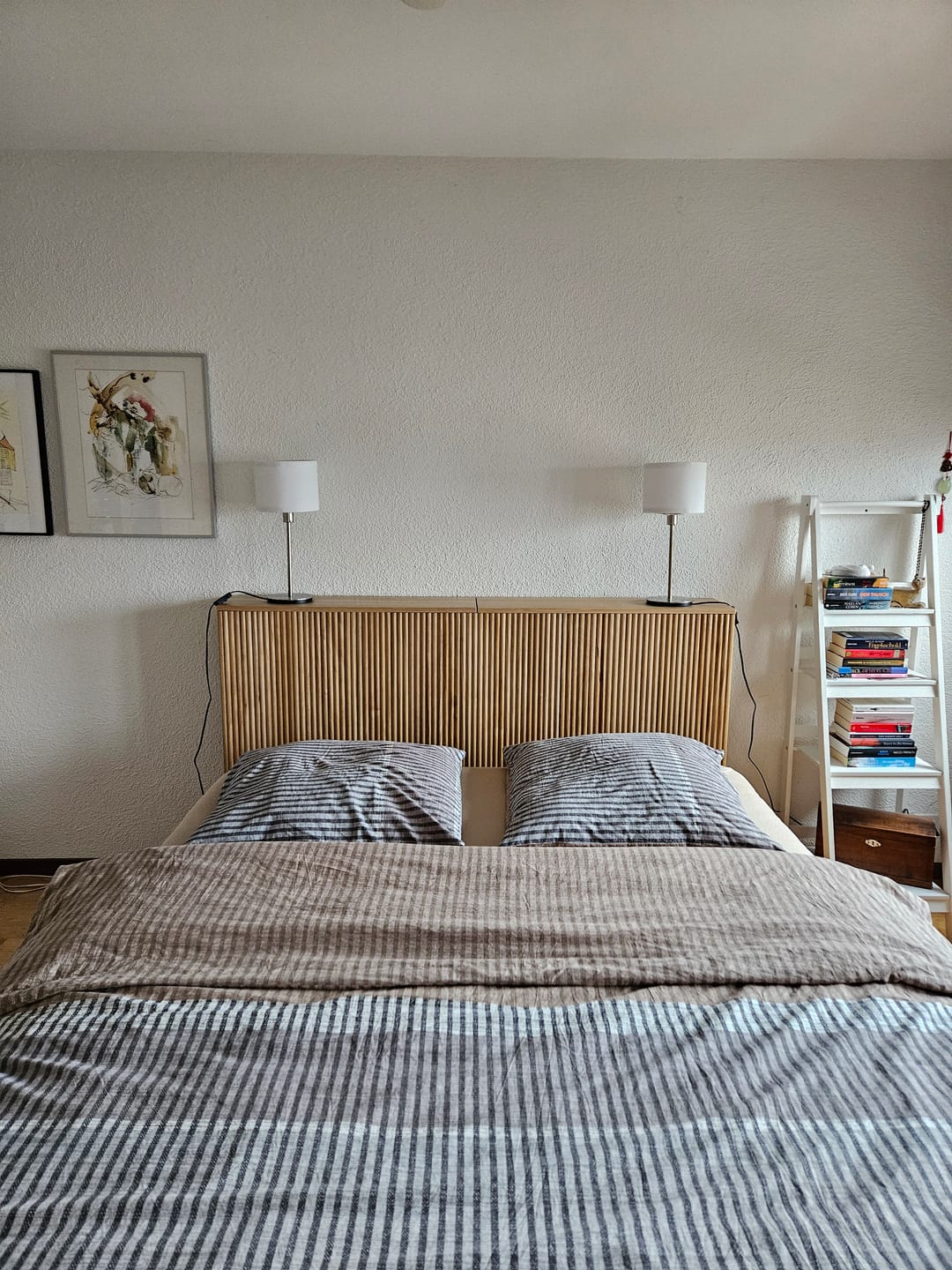 Customer photo review of ESLOV - Tête de lit 160 en bois avec rangements