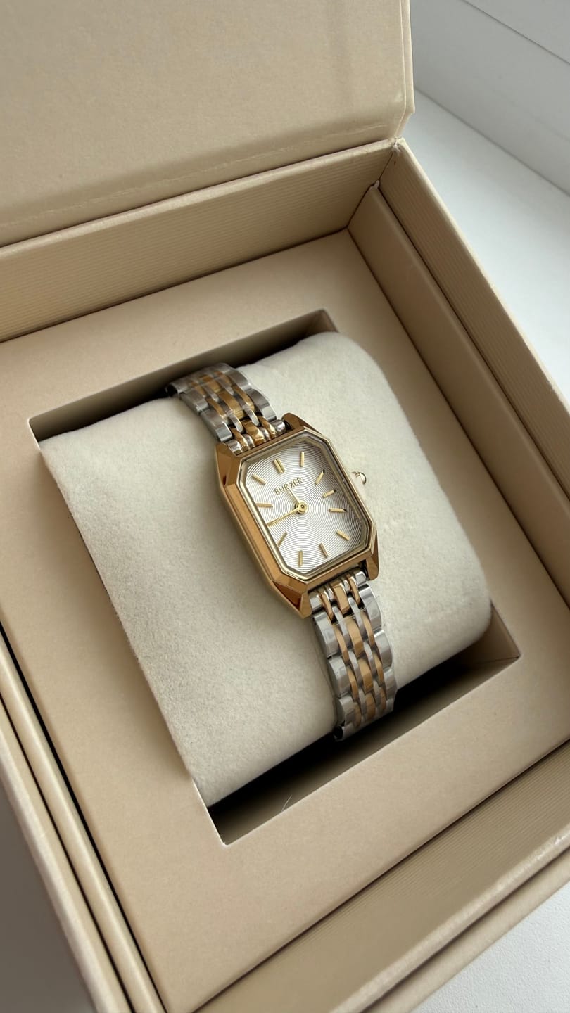Customer photo review of Isabell Petite Gold Silver