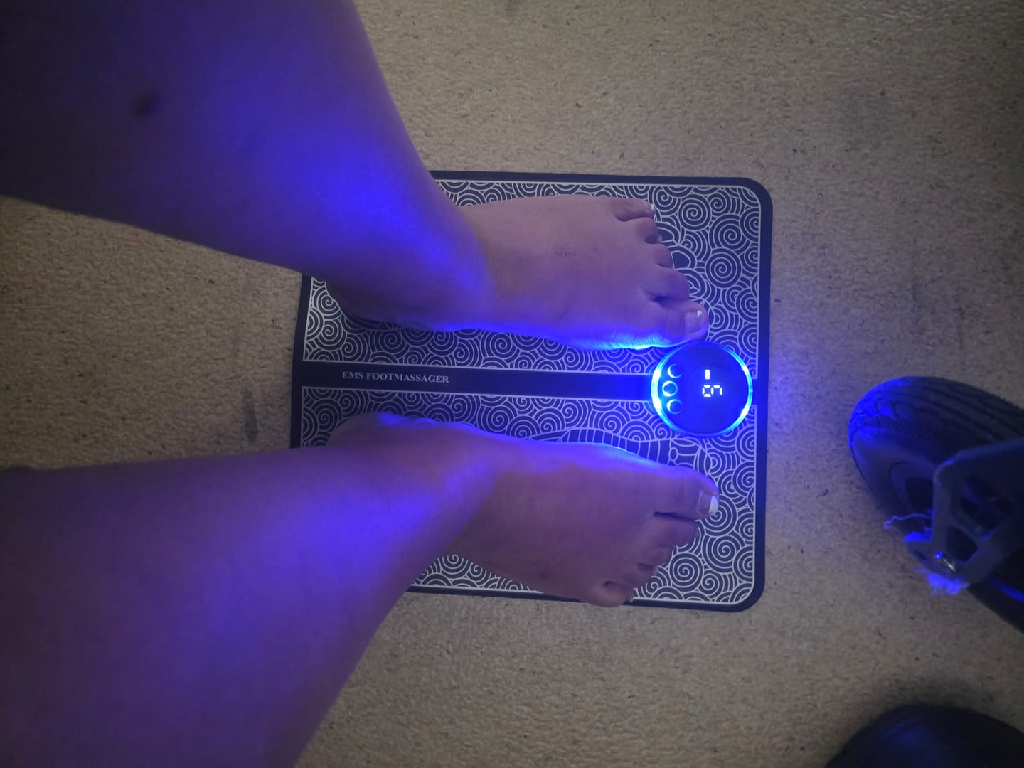 Customer photo review of EMS Foot Massage Mat