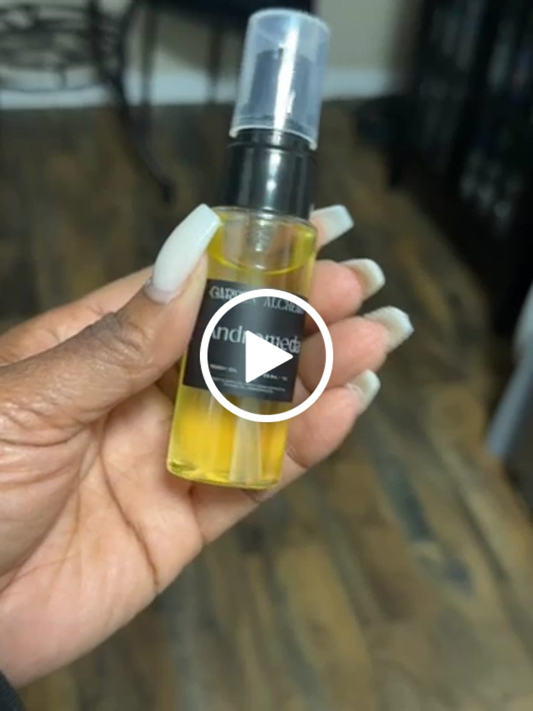 Customer video review of ANDROMEDA BODY OIL