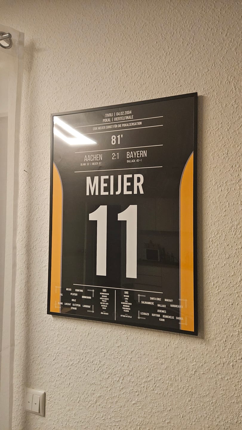 Customer photo review of Meijer köpft Aachen zur Pokalsensation gegen Bayern 2004
