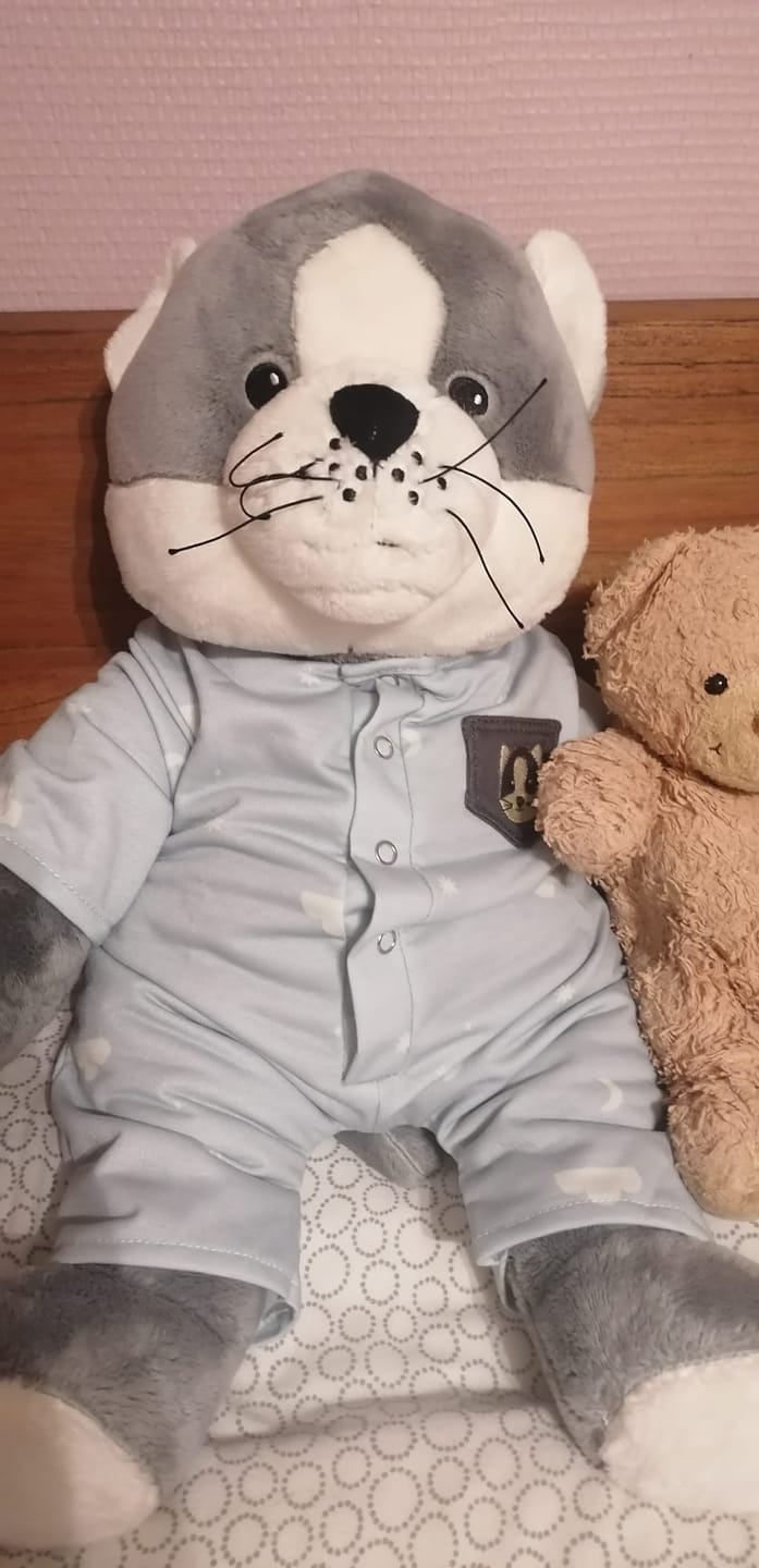 Customer photo review of Kat Kleding Lotgenootje