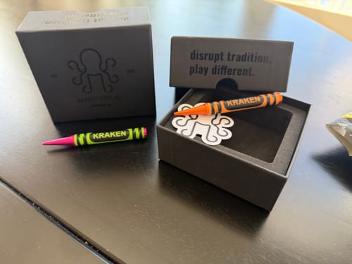 Customer photo review of 🍉 Slice Free Crayon Golf Divot Tool (Melon)
