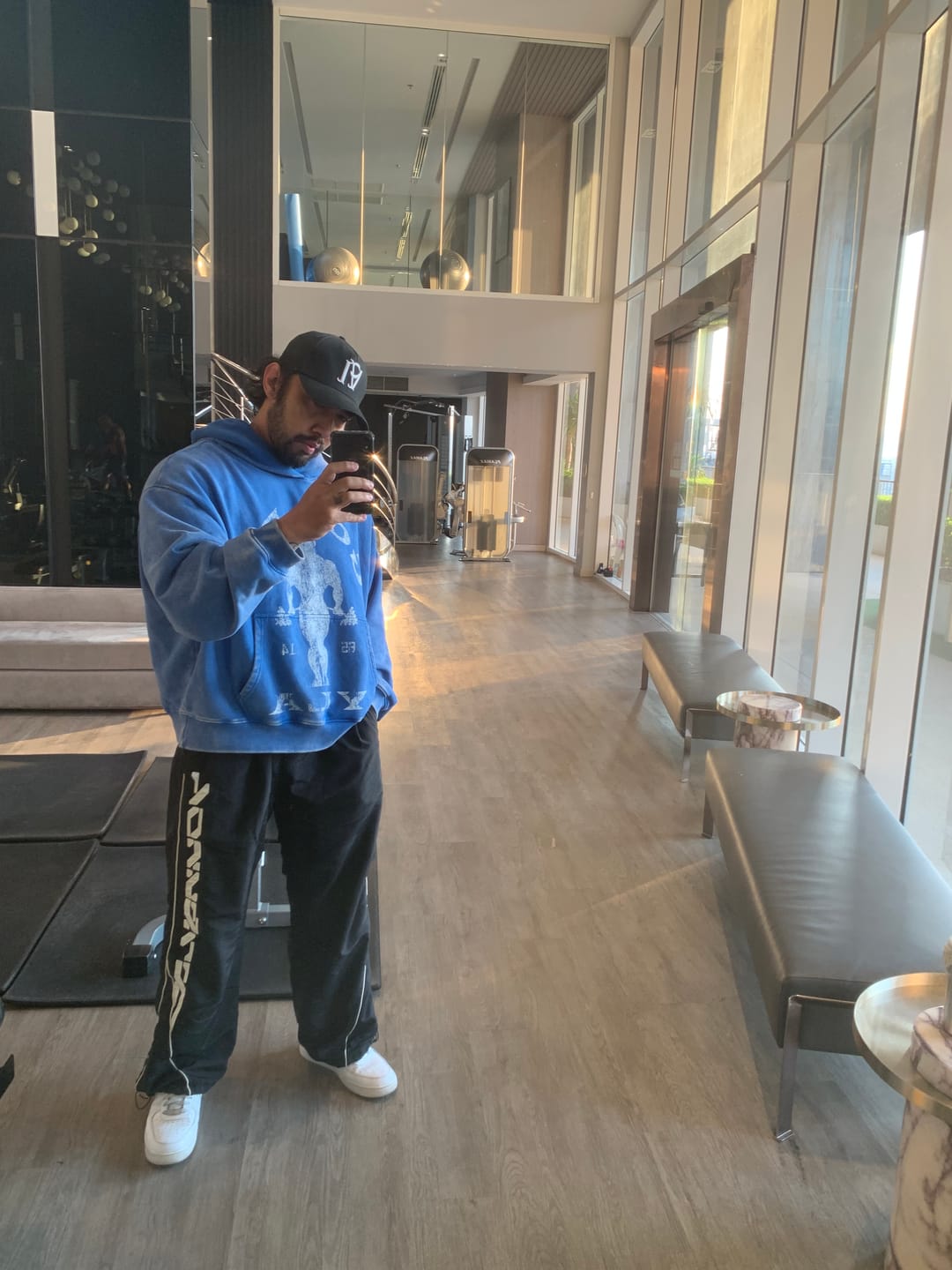 Customer photo review of 920 A-Frame LA Snapback Hat 2.0