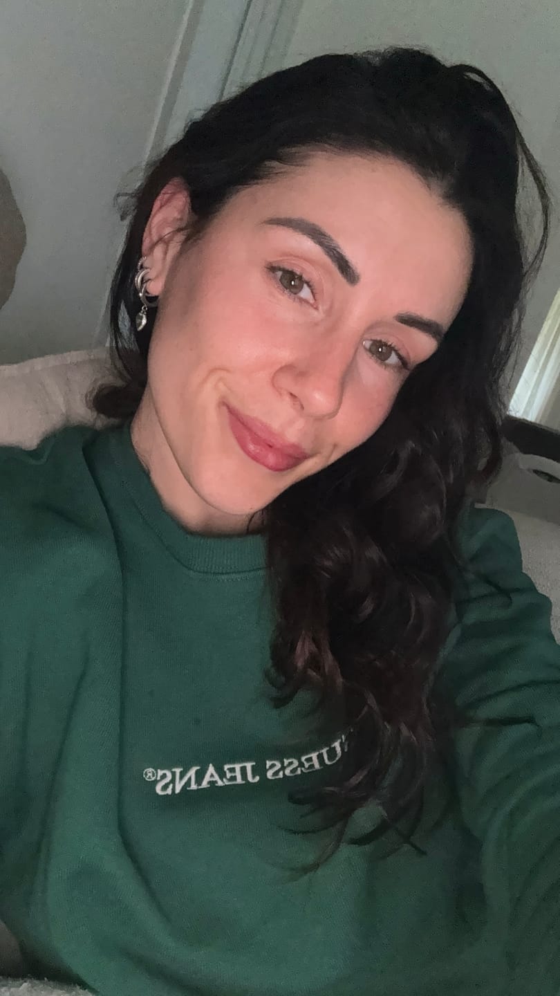 Customer photo review of Lip Contour