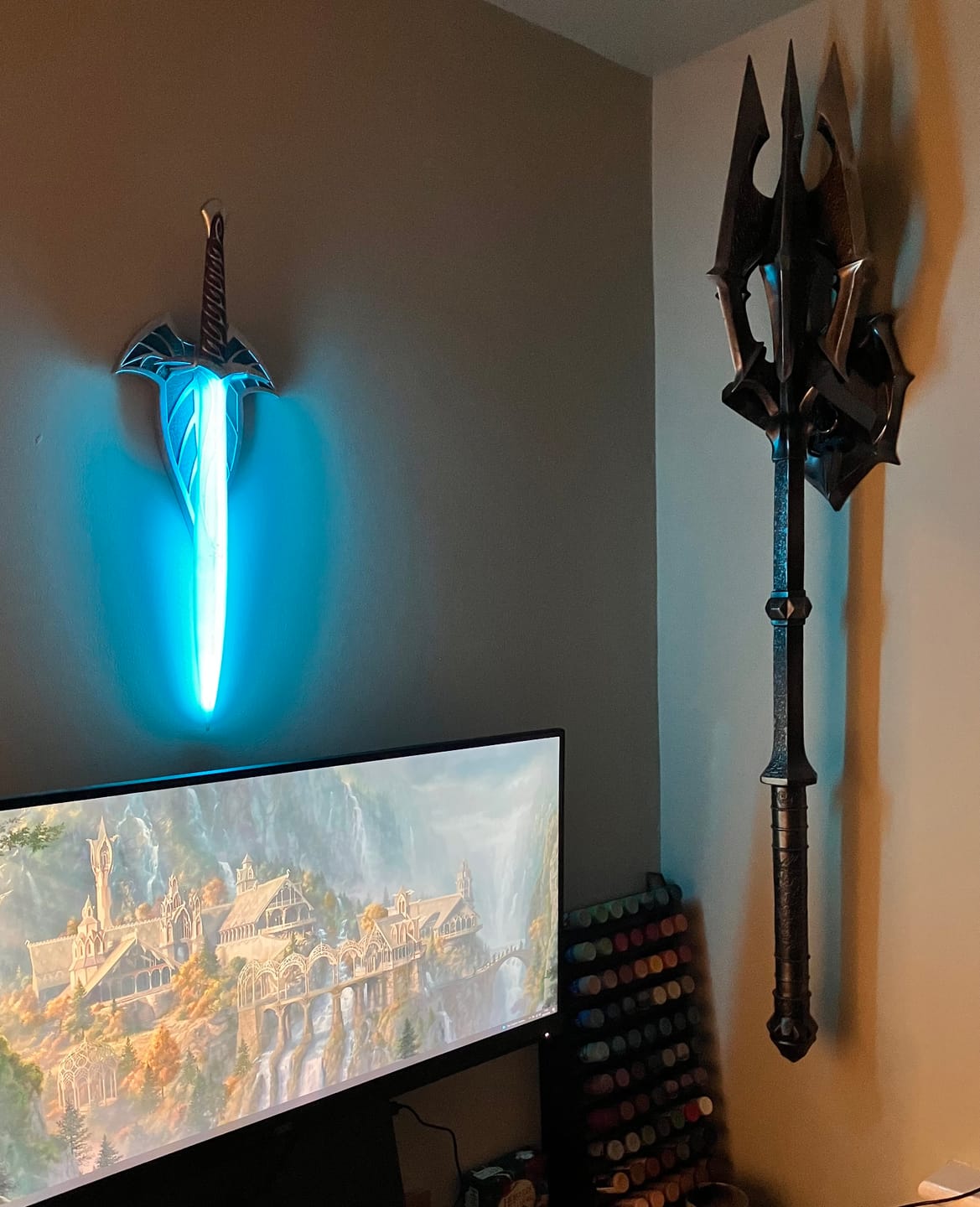 Customer photo review of The Lord Of The Rings Sting - Lamp